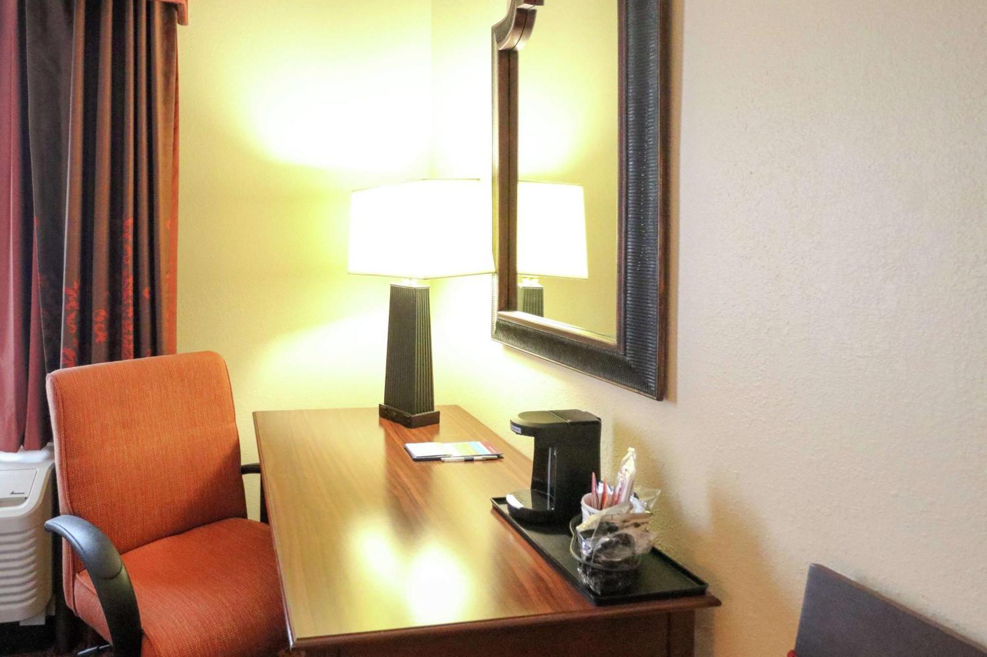 Hampton Inn Columbus-South Grove City Extérieur photo